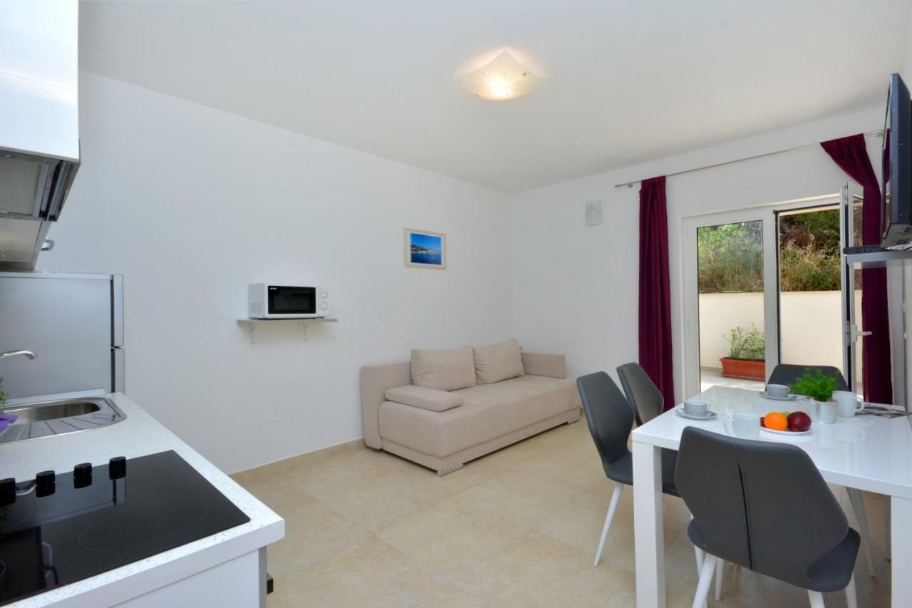 Solis Apartment